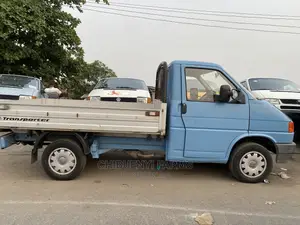 Volks T4 Transporter Pickup, Short Frame