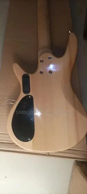 Blackstar 4strings Active Bass Guitar