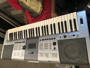 Yamaha Psr403 Keyboard