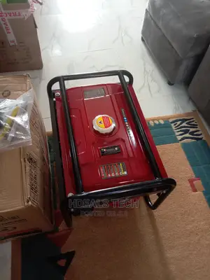 Original Elepaq 3.5KVA Portable Generator, EC6800CX.