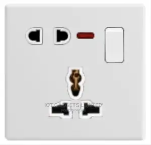 5 Pin 13A Mf Switched Socket