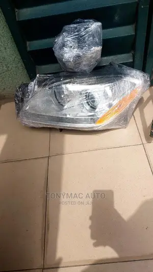 Mercedes-benz 2014 Ml350 Headlights