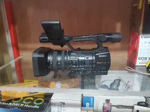 Sony Hxr-nx5 Nxcam Professional Camcorder