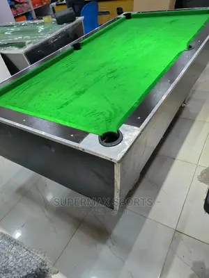 7ft HDT Pool Table With Accessories