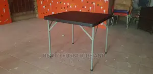 Banquet Plastic Table