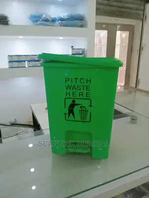 Medical Plastic Pedal Waste Bin – Office Home