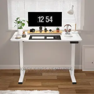 Luxurious Height Adjustable Table