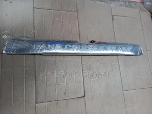 Boot Chrome for Land Cruiser Prado Follow Come
