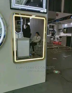 Gold Frame Mirror With Light