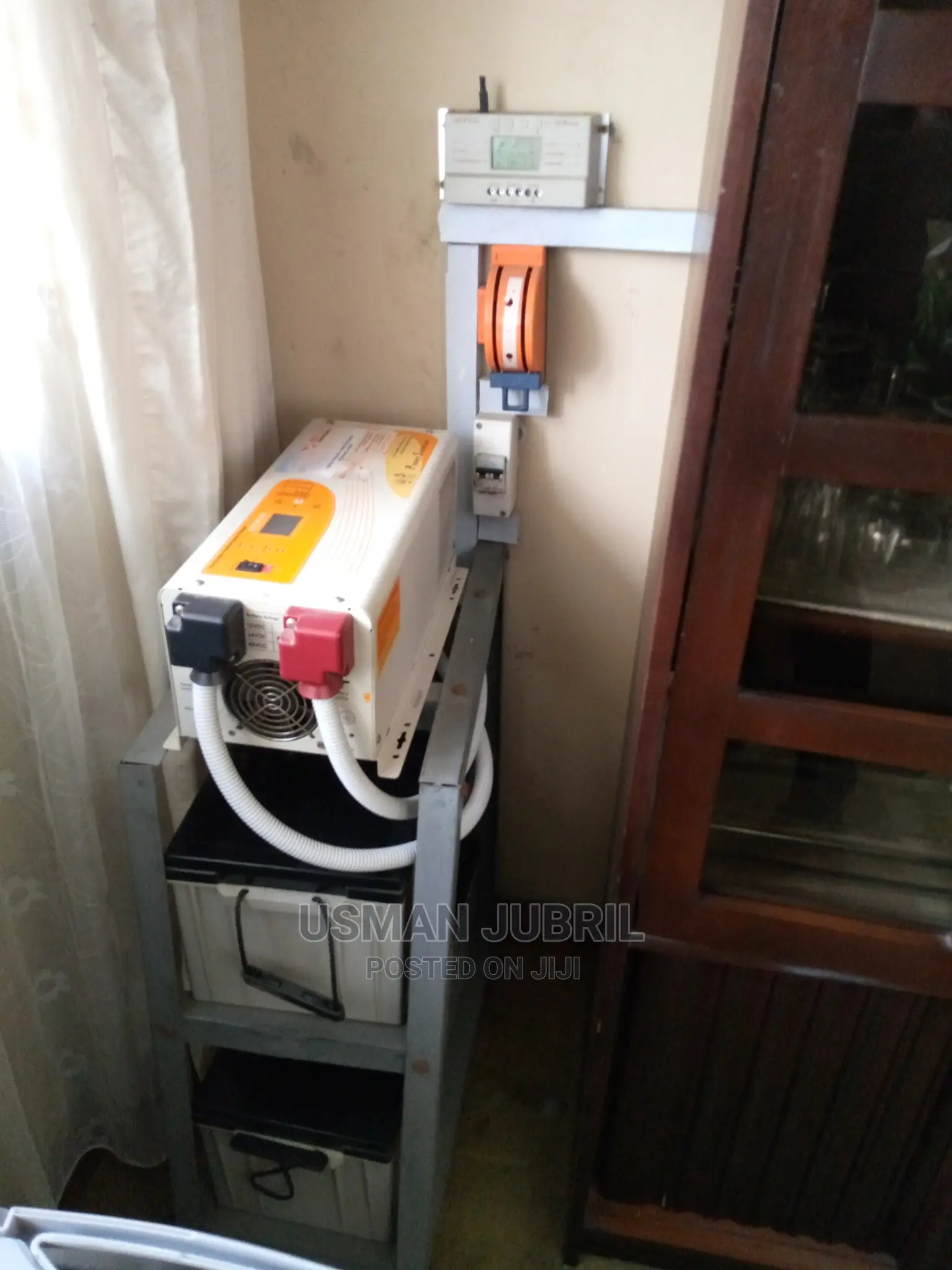 Solar Inverter Installer