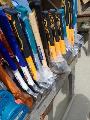 Carpenter Hammer