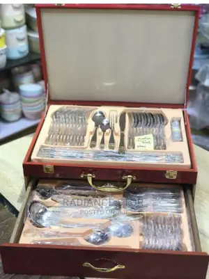 84 Piecetableware Hostess Serving Set