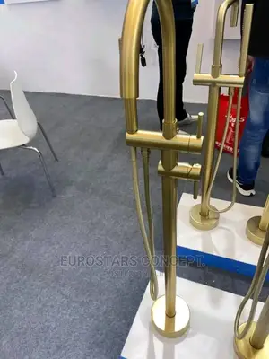 Gold Bathtub Mixer Tap