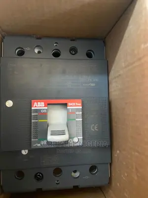 Abb Tmax XT McCb