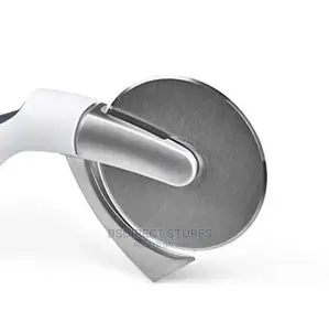 Zyliss Sharp Edge Pizza Cutter Slice Thick Crispy Pizzas