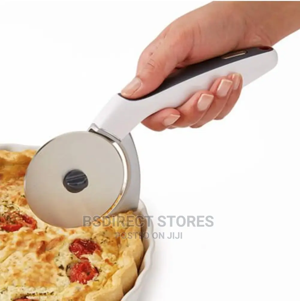 Zyliss Sharp Edge Pizza Cutter Slice Thick Crispy Pizzas