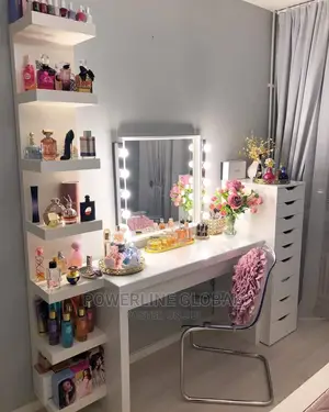 Dressing Mirror for Homes/ Hotels/ Lounges/ Guesthouses