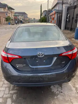 Toyota Corolla 2015 Gray