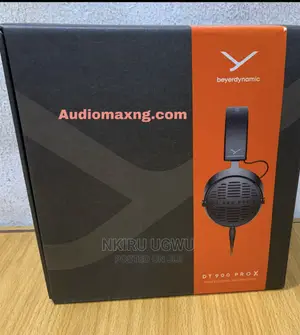 Beryerdynamic DT 900 Pro X
