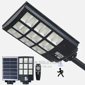 800W High Quality Outdoor Solar Street Light