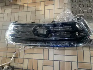 Front Grill Hilux 2021 Iron Bumper
