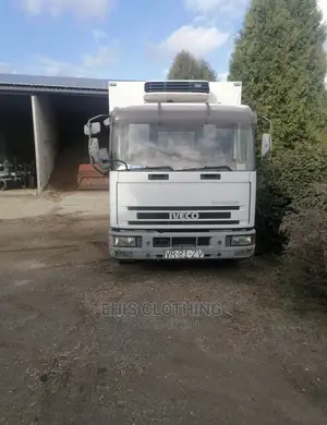 Very Neat Mini Truck Available For Hire