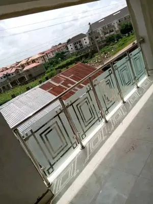 Glass Rails 001