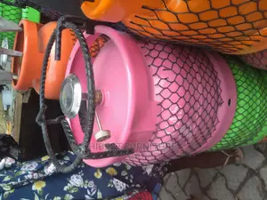 Quality Imported 6KG Gas Cylinder With Cooker.