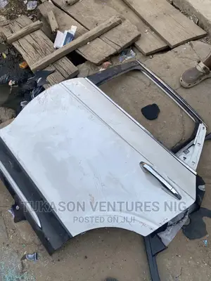 Door Honda Crosstour 2010/2015
