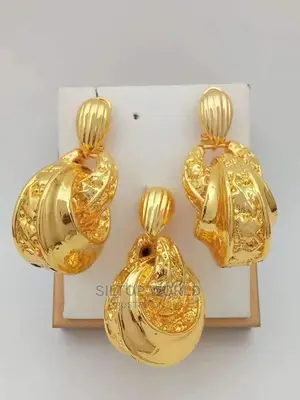 Classic Earrings And Pendant