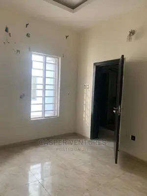 Studio Apartment in Osapa for rent