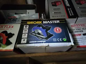Circular Saw for Cutting Wood and Plywood