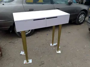 Quality Reading Table