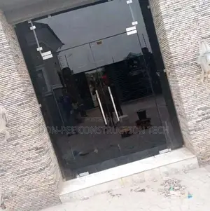 Frameless Glass Work