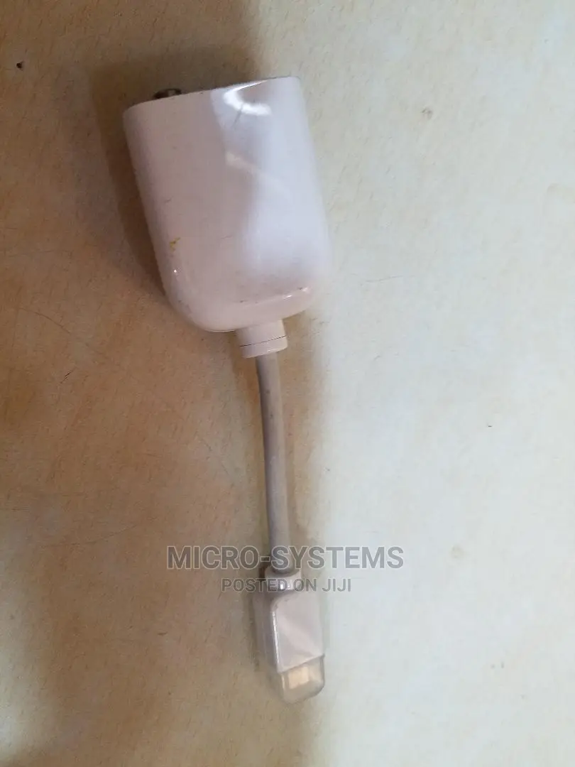 Apple VGA to USB Cable