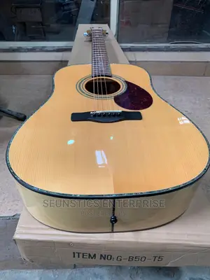 Quality Samick Greg Bennett Design Pure Acoustic Guitar