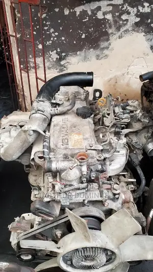 Hino Dutro 15b-Fte Diesel Engine