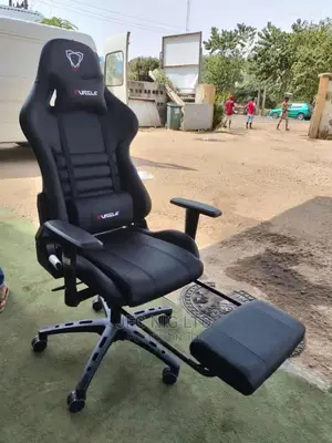Gaming Chair With Foot Rest