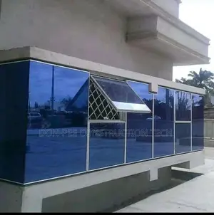 Frameless Window