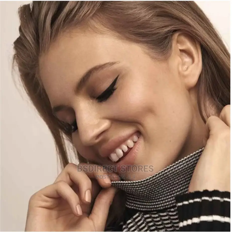 Avon Black True Diverse Lines Liquid Liner Water-Resistant