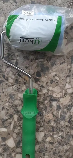 Uken Roller Brush