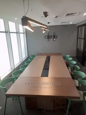 Boardroom/Conference Table for 10 People