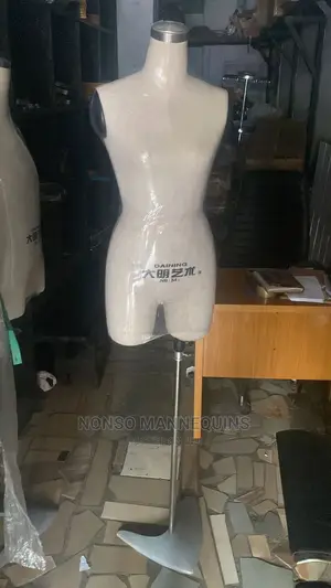 Dainning Female Dressforms Stand