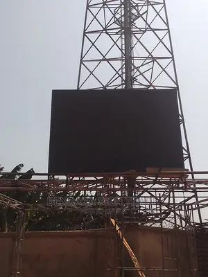 LED Video Display Board 9ft by 7ft Outdoor Big Screen Wall