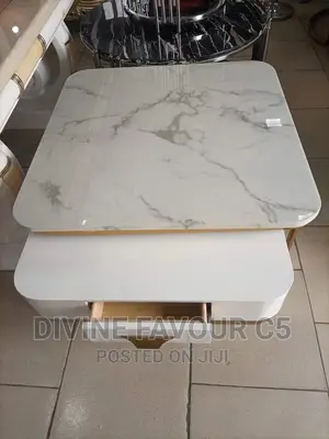 Centre Table for Homes and Hotels