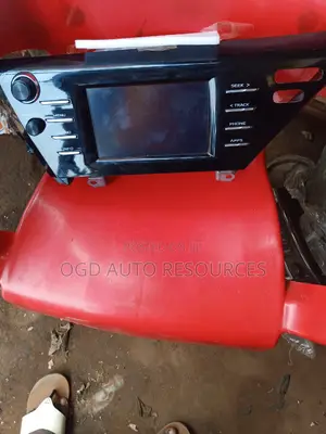 2018 Toyota Camry Factory Stereo