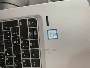 Laptop HP EliteBook 820 G3 8GB Intel Core I5 SSD 256GB