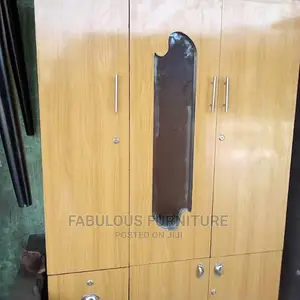 Quality Wardrobe 4x6