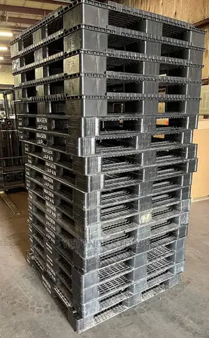 45x44 Plastic Storage Pallets