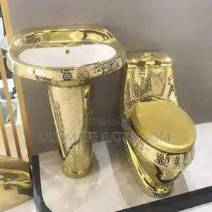 Gold Water Closets With Washing Hand Basin And Pedestal